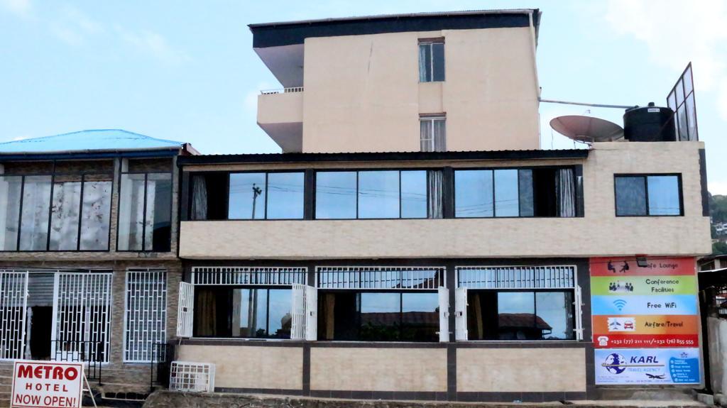 Metro Hotel Freetown Esterno foto